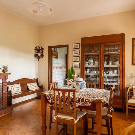 Tea Rose House * Capannori